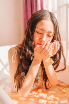 国产女人18毛片水真多1